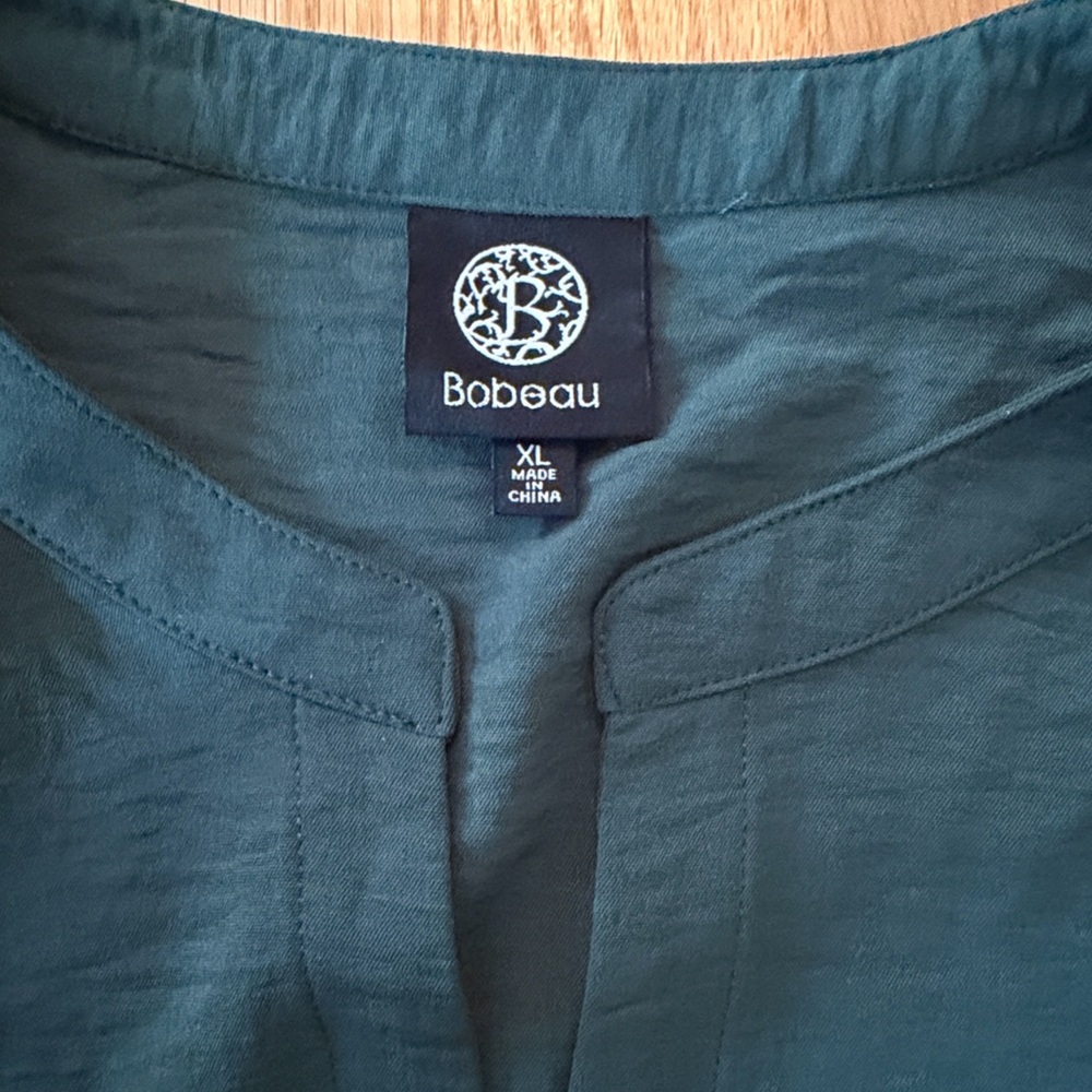 Bobeau Forest Green Button-Down Blouse - image 2